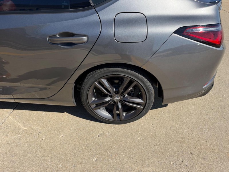 Acura Integra Vehicle Full-screen Gallery Image 05