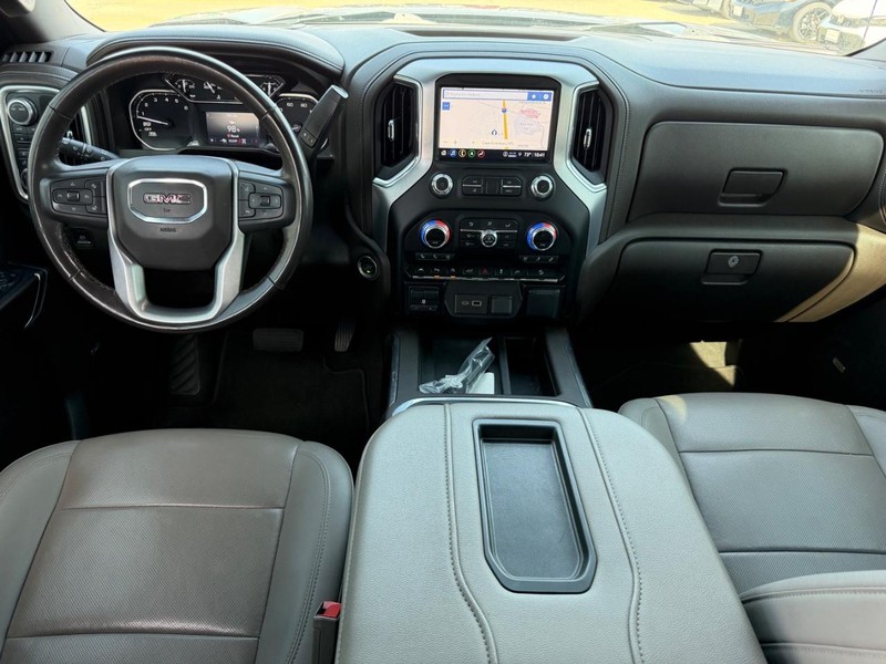GMC Sierra 1500 Vehicle Full-screen Gallery Image 09