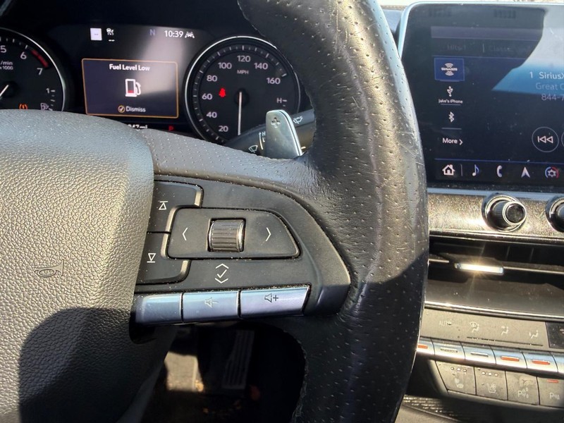 Cadillac CT5 Vehicle Full-screen Gallery Image 13