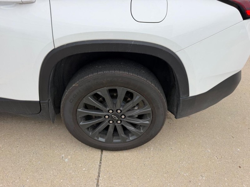 Chevrolet Traverse Vehicle Full-screen Gallery Image 06