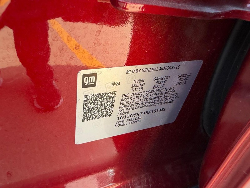 Chevrolet Malibu Vehicle Full-screen Gallery Image 21