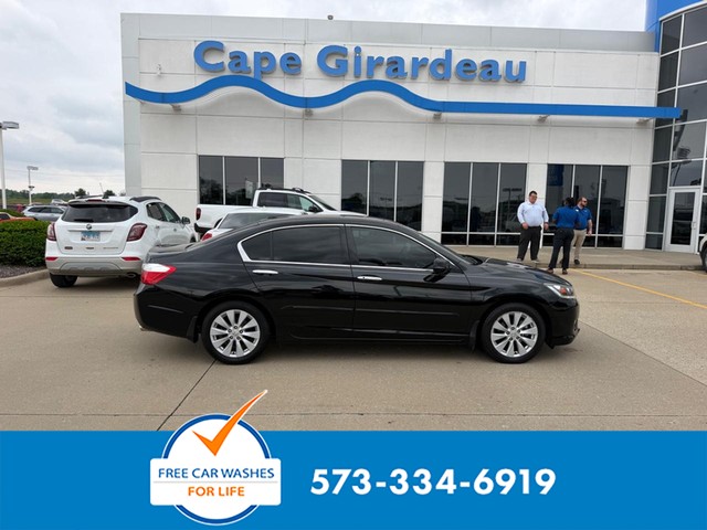 Cape Girardeau MO 2015 Honda Accord Sedan more details - honda accord sedan