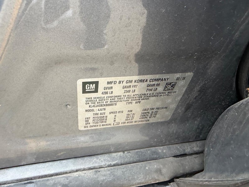 Buick Encore Vehicle Full-screen Gallery Image 21