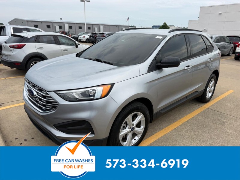 Ford Edge Vehicle Full-screen Gallery Image 01