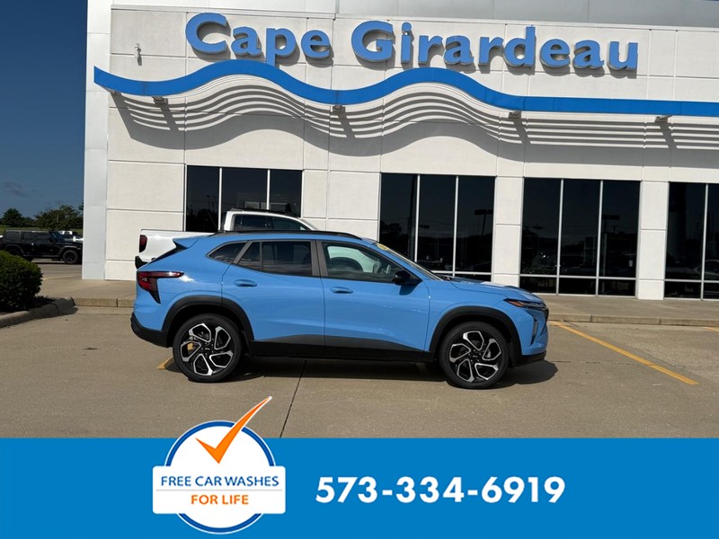 Chevrolet Trax Vehicle Full-screen Gallery Image 01