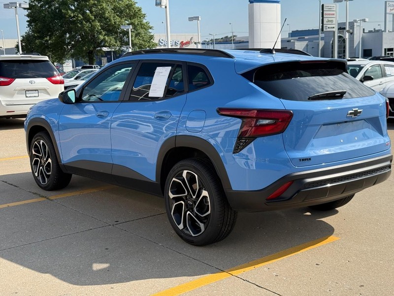 Chevrolet Trax Vehicle Full-screen Gallery Image 07