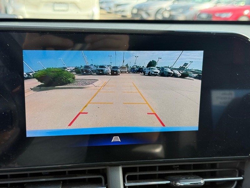Chevrolet Trax Vehicle Full-screen Gallery Image 22