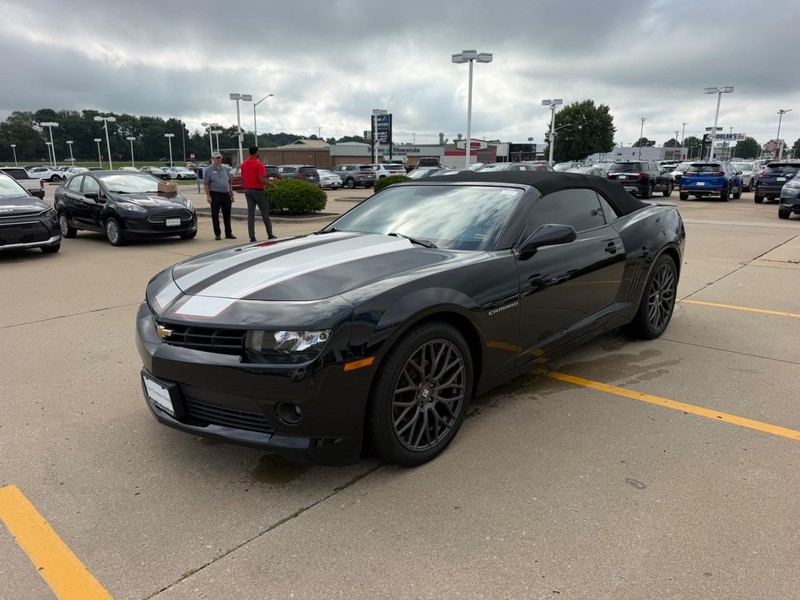 Chevrolet Camaro Vehicle Full-screen Gallery Image 05