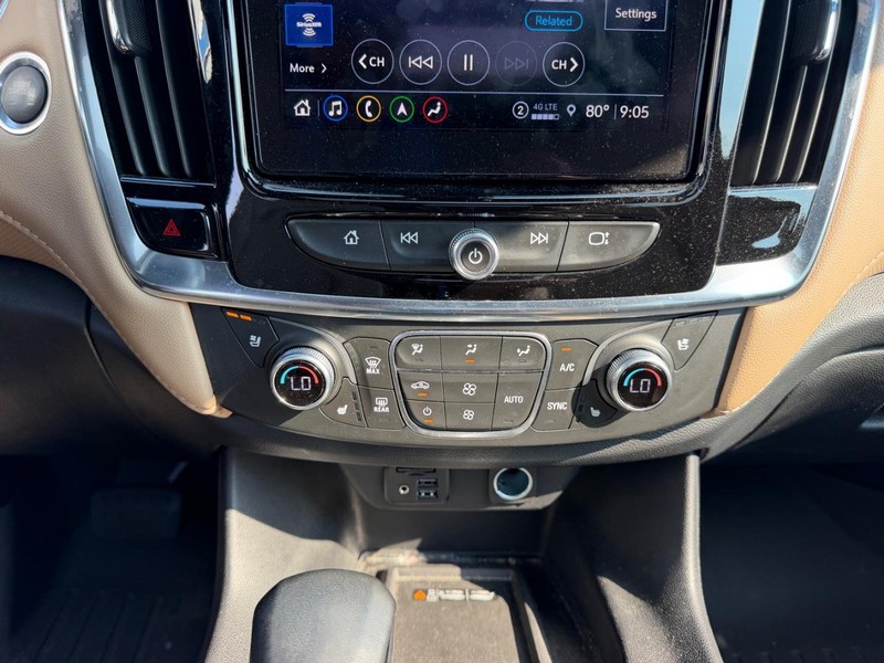 Chevrolet Traverse Vehicle Full-screen Gallery Image 18
