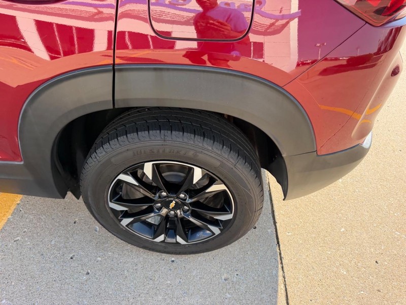 Chevrolet TrailBlazer Vehicle Full-screen Gallery Image 05