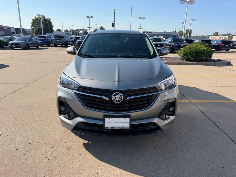 Buick Encore GX Vehicle Full-screen Gallery Image 08