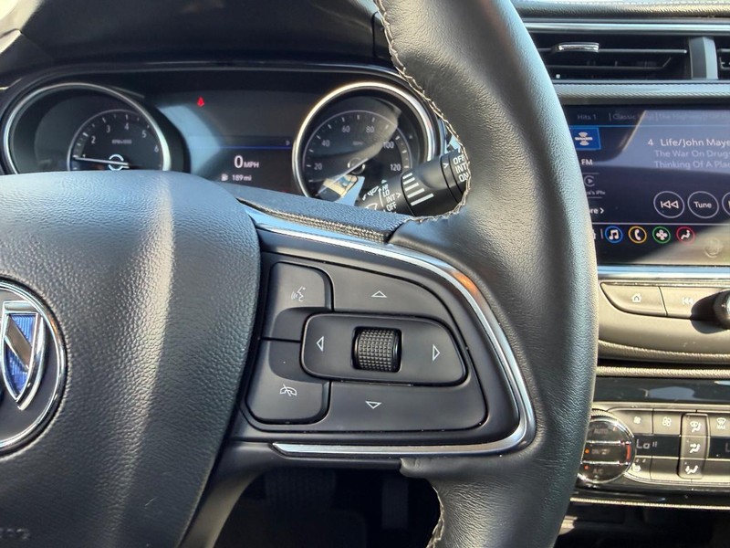 Buick Encore GX Vehicle Full-screen Gallery Image 13