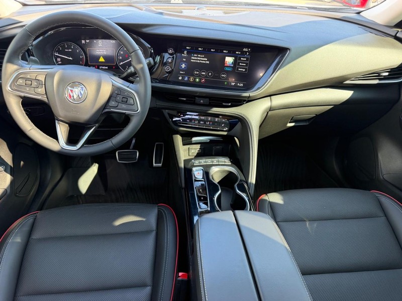 Buick Envision Vehicle Full-screen Gallery Image 11