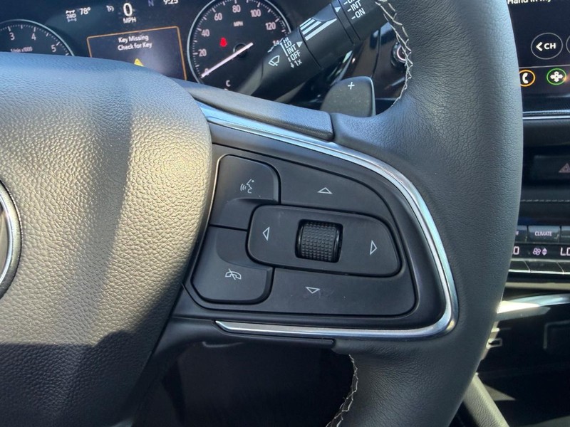 Buick Envision Vehicle Full-screen Gallery Image 14