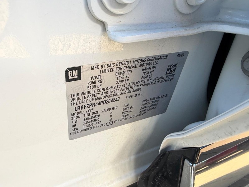 Buick Envision Vehicle Full-screen Gallery Image 24
