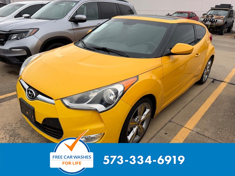Hyundai Veloster Vehicle Full-screen Gallery Image 01