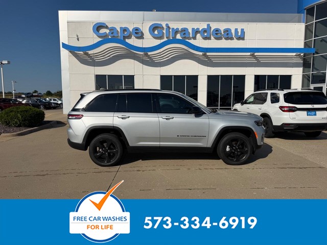 Cape Girardeau MO 2023 Jeep Grand Cherokee more details - jeep grand cherokee