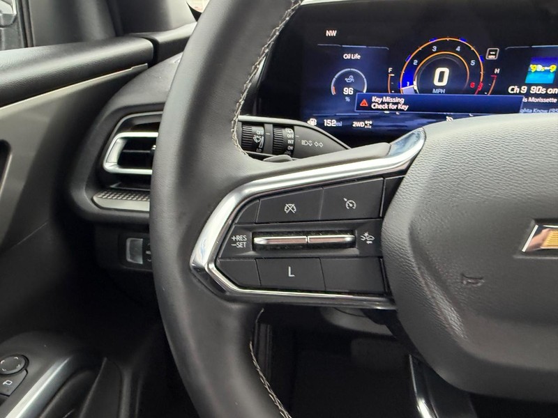 Chevrolet Traverse Vehicle Full-screen Gallery Image 14