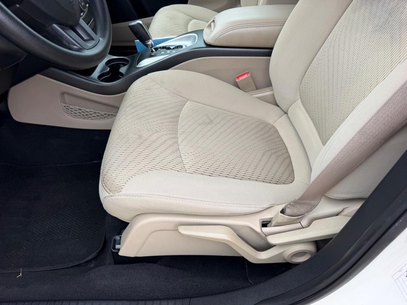 Dodge Journey Vehicle Full-screen Gallery Image 19