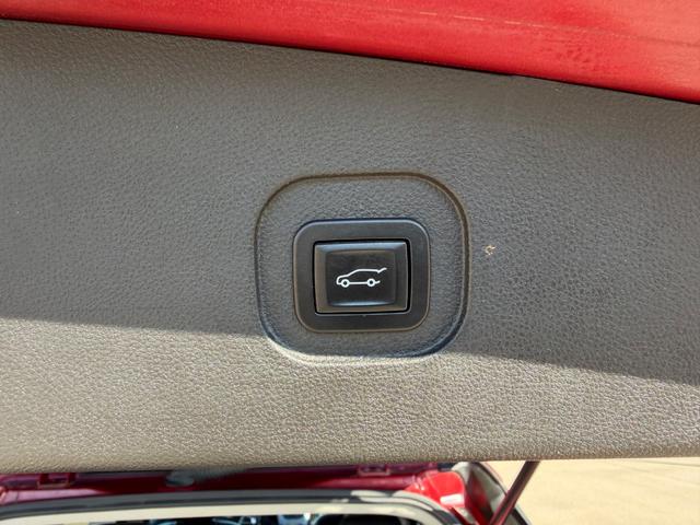 Chevrolet Equinox Vehicle Full-screen Gallery Image 05