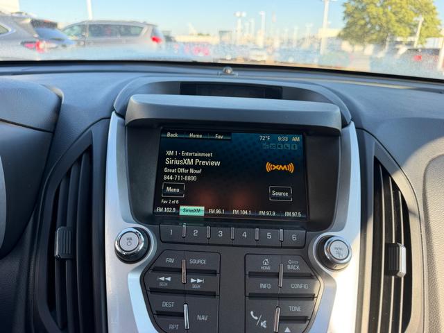Chevrolet Equinox Vehicle Full-screen Gallery Image 15