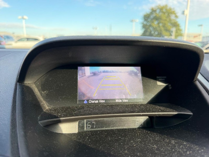 Acura RDX Vehicle Full-screen Gallery Image 23