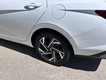 2025 Hyundai Elantra Hybrid Limited thumbnail image 06