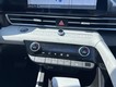 2025 Hyundai Elantra Limited thumbnail image 14