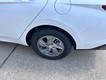 2025 Hyundai Elantra SE thumbnail image 05