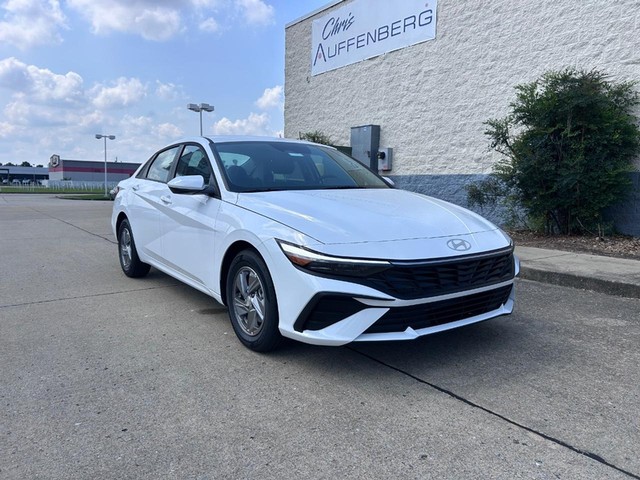 2025 Hyundai Elantra SE at Auffenberg Hyundai of Cape Girardeau in Cape Girardeau MO