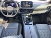 2022 Nissan Rogue Platinum thumbnail image 11
