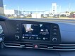 2025 Hyundai Elantra SE thumbnail image 11