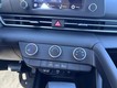 2025 Hyundai Elantra SE thumbnail image 12