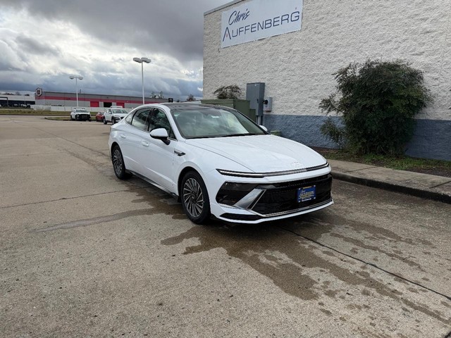 2026 Hyundai Sonata Hybrid SEL at Auffenberg Hyundai of Cape Girardeau in Cape Girardeau MO