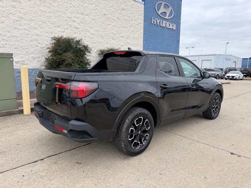 Hyundai Santa Cruz Vehicle Full-screen Gallery Image 03