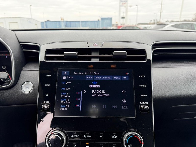 Hyundai Santa Cruz Vehicle Full-screen Gallery Image 12