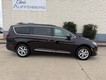 2017 Chrysler Pacifica Touring-L thumbnail image 03