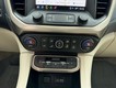2022 GMC Acadia Denali thumbnail image 17