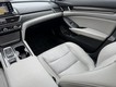 2019 Honda Accord Hybrid Touring thumbnail image 16