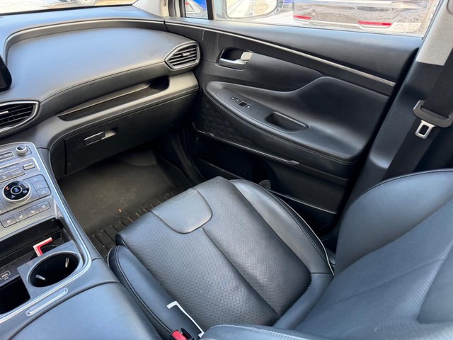 2023 Hyundai Santa Fe Limited HEV - Photo 17