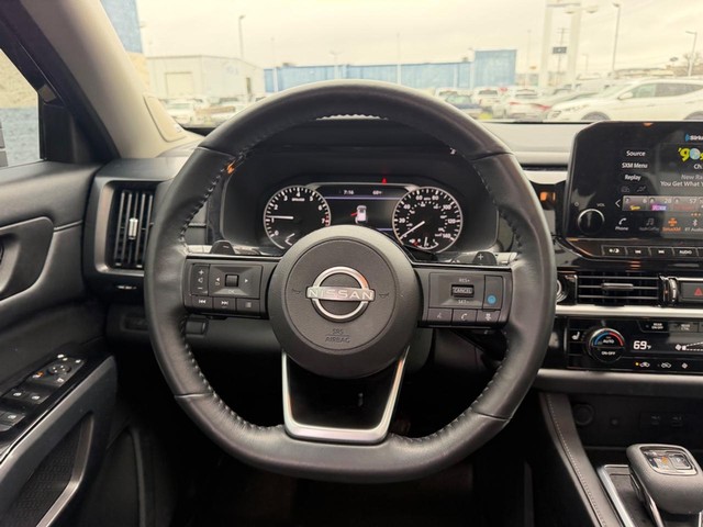 2023 Nissan Pathfinder SL - Photo 13