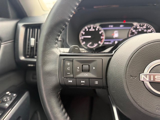 2023 Nissan Pathfinder SL - Photo 14
