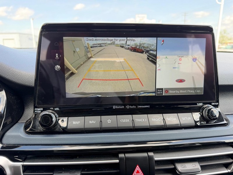 Kia Seltos Vehicle Full-screen Gallery Image 19