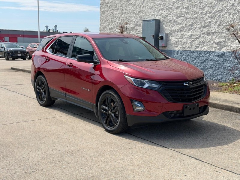Chevrolet Equinox Vehicle Full-screen Gallery Image 01