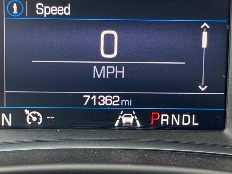 Chevrolet Equinox Vehicle Full-screen Gallery Image 19