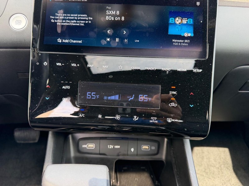 Hyundai Santa Cruz Vehicle Full-screen Gallery Image 14