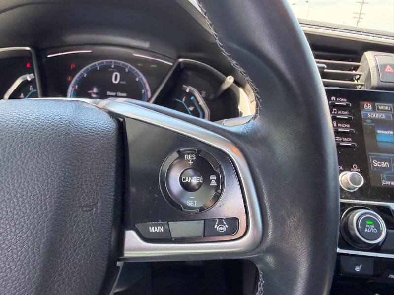 Honda Civic Sedan Vehicle Full-screen Gallery Image 12