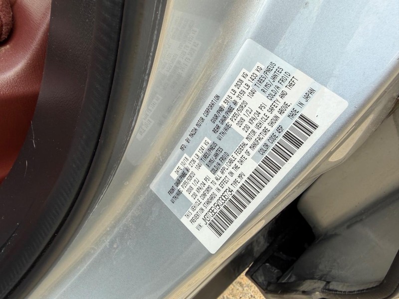 Mazda CX-9 Vehicle Full-screen Gallery Image 25