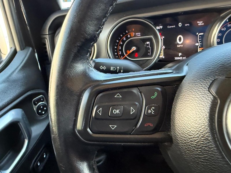 Jeep Gladiator Vehicle Full-screen Gallery Image 10