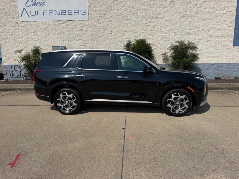 Hyundai Palisade Vehicle Full-screen Gallery Image 02